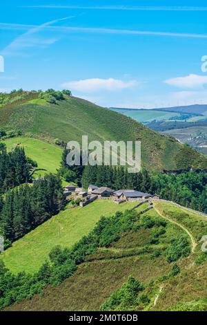 Spain, Principality of Asturias, municipality of Allande, Montefurado hamlet on the Camino Primitivo, Spanish pilgrimage route to Santiago de Compostela Stock Photo