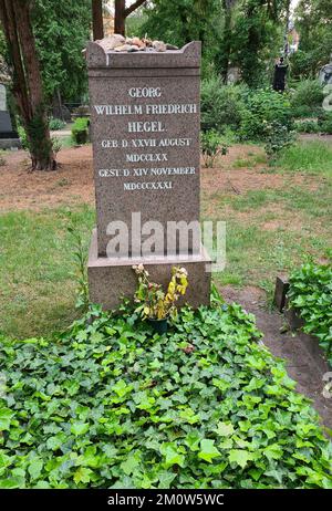 das Grab von Georg Wilhelm Friedrich Hegel auf dem Dorotheenstaedtischen Friedhof, Berlin-Mitte  (nur fuer redaktionelle Verwendung. Keine Werbung. Re Stock Photo