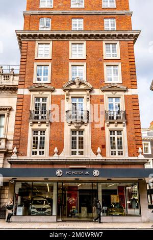 MG Motor Showroom, Piccadilly, London, UK. Stock Photo