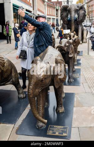 Elephant statues at Spitalfields market. London Stock Photo - Alamy