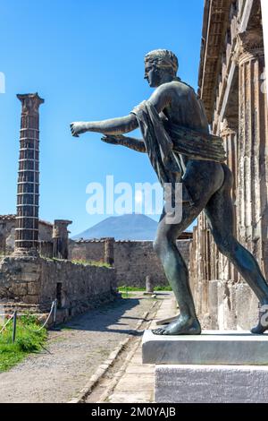 Statue of Apollo in Sanctuary of Apollo (Santuario di Apollo), Ancient City of Pompeii, Pompei, Metropolitan City of Naples, Campania Region, Italy Stock Photo