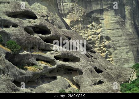 Meteory Meteory Μετέωρα Meteora Grecja Greece Griechenland; massif of sandstone ...