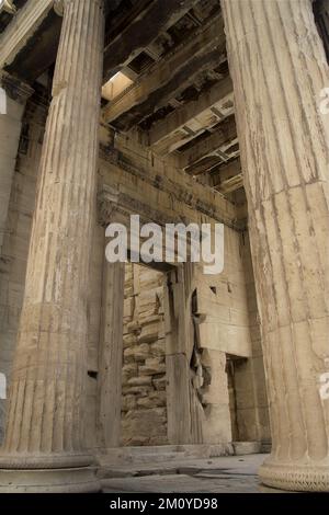 Athens, Athen, Grecja, Greece, Griechenland, Acropolis, Akropolis; Erechtheion, Erecteón, Erechtejon, inside, Blick auf den Tempel im Inneren Stock Photo