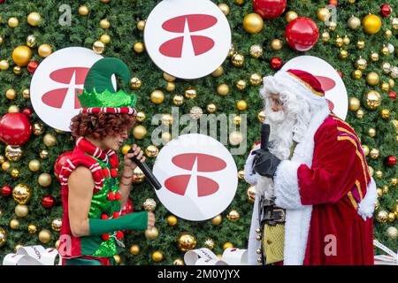 papa noel, with his red coat and long white beard, mexico latin america Stock Photo