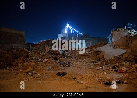 Iraq, Mosul on 2022-10-18. The city of Mosul and the heritage of its historic city centre under reconstruction after being the capital of the Islamic Stock Photo