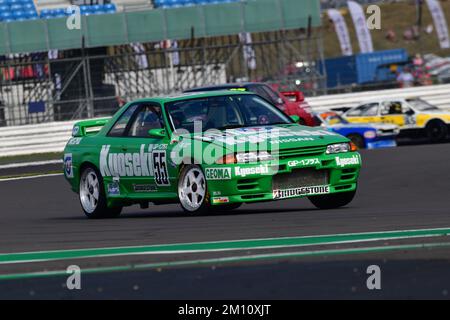Andy Middlehurst, Nissan Skyline, An impressive grid for the Tony Dron Memorial Trophy for MRL Historic Touring Cars, a 45 minute race on the full Gra Stock Photo