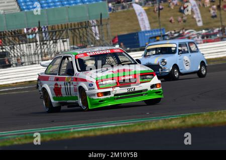 David Tomlin, Ford Sierra Cosworth RS500, An impressive grid for the Tony Dron Memorial Trophy for MRL Historic Touring Cars, a 45 minute race on the Stock Photo