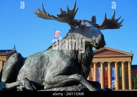 PHILADELPHIA, PA -1 DEC 2022- View of the Washington Monument, a landmark bronze sculpture with Washington on a horse and moose, in front of the Phila Stock Photo