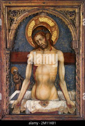 Man of Sorrows by Michele Giambono (c. 1400-c. 1462), tempera and gold on wood, c. 1430    (active 1344-1376)   integral frame with a gabled top Stock Photo