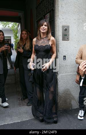 MILAN, ITALY - SEPTEMBER 21, 2022: Elisabetta Canalis before Alberta Ferretti fashion show, Milan Fashion Week street style Stock Photo