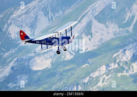 Vintage aircraft De Havilland Gipsy Moth (HB-AFO), in flight, Stanserhorn, Canton Nidwalden, Switzerland, Europe Stock Photo
