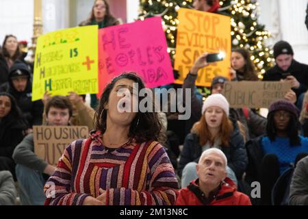 Providence, RI, USA. 09th Dec, 2022. Homeless encampment and protest for eviction at Providence state capitol. Veronica Bruno/Alamy Stock Photo