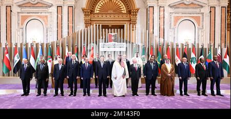 (221209) -- RIYADH, Dec. 9, 2022 (Xinhua) -- Chinese President Xi Jinping, Saudi Crown Prince and Prime Minister Mohammed bin Salman Al Saud, Egyptian President Abdel Fattah el-Sisi, King Abdullah II of Jordan, King of Bahrain Hamad bin Isa Al Khalifa, Crown Prince of Kuwait Sheikh Mishal Al-Ahmad Al-Jaber Al-Sabah, Tunisian President Kais Saied, Djiboutian President Ismail Omar Guelleh, Palestinian President Mahmoud Abbas, Qatari Emir Sheikh Tamim bin Hamad Al Thani, Comorian President Azali Assoumani, Mauritanian President Mohamed Ould Ghazouani, Iraqi Prime Minister Mohammed Shia' al-Sudani Stock Photo