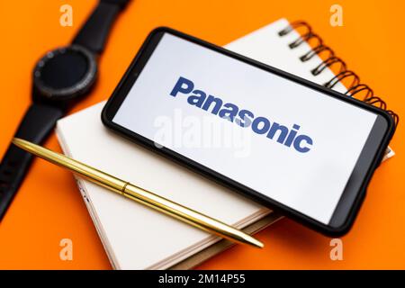 smartphone panasonic 2022