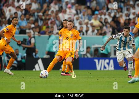 Al Daayen, Qatar. 9th Dec, 2022. Wout Weghorst (NED) Football/Soccer : FIFA World Cup Qatar 2022 Quarter-final match between Netherlands 2 (PSO 3-4) 2 Argentina at the Lusail Stadium in Al Daayen, Qatar . Credit: Mutsu Kawamori/AFLO/Alamy Live News Stock Photo