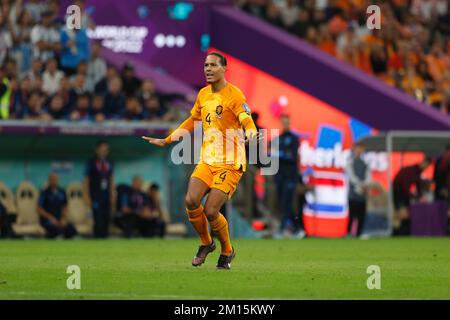 Al Daayen, Qatar. 9th Dec, 2022. Virgil van Dijk (NED) Football/Soccer : FIFA World Cup Qatar 2022 Quarter-final match between Netherlands 2 (PSO 3-4) 2 Argentina at the Lusail Stadium in Al Daayen, Qatar . Credit: Mutsu Kawamori/AFLO/Alamy Live News Stock Photo