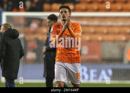 Blackpool, UK. 10th Dec, 2022. Rhys Williams #15 of Blackpool applauds the fansduring the Sky Bet Championship match Blackpool vs Birmingham City at Bloomfield Road, Blackpool, United Kingdom, 10th December 2022 (Photo by Mark Cosgrove/News Images) in Blackpool, United Kingdom on 12/10/2022. (Photo by Mark Cosgrove/News Images/Sipa USA) Credit: Sipa USA/Alamy Live News Stock Photo