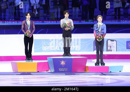 Turin, Italy. 10th Dec, 2022. Awards Ceremony Men of Grand Prix of Figure Skating Final Torino 2022 (Italy) Credit: Independent Photo Agency/Alamy Live News Stock Photo
