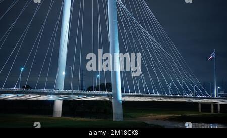 Margaret Hunt Hill Bridge in Dallas Texas at night - DALLAS, UNITED STATES - OCTOBER 30, 2022 Stock Photo
