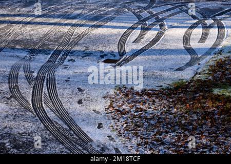 tyre tracks in snow Stock Photo