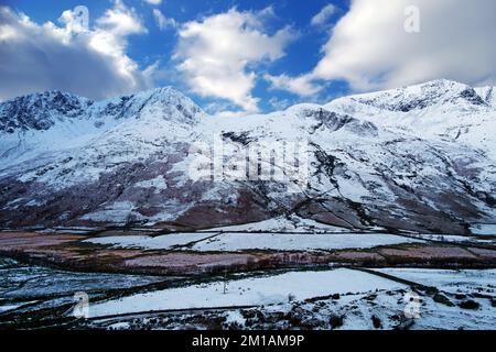 the Glyder mountain range in Snowdonia Stock Photo