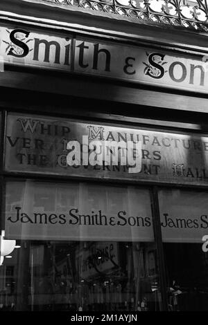 The James Smith & Son umbrella shop on New Oxford Street Stock Photo