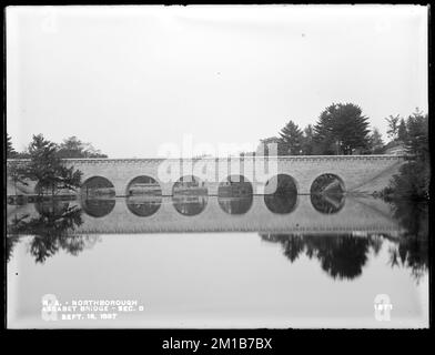 Wachusett Aqueduct, Assabet Bridge, Section 8, from the south, on platform in mill pond, Northborough, Mass., Sep. 16, 1897 , waterworks, aqueducts, arch bridges Stock Photo