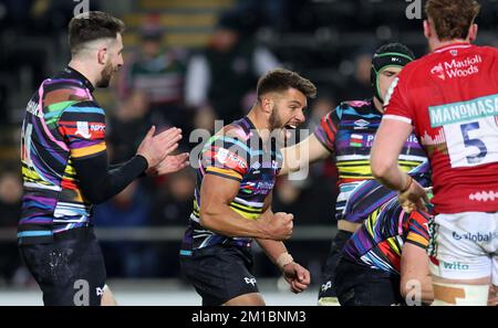 Swansea, UK. 11th Dec, 2022. Rhys Webb of the Ospreys celebrates a try. Heineken champions cup round one, Pool B match, Ospreys v Leicester Tigers at the Swansea.com stadium in Swansea, South Wales on Saturday 11th December 2022. pic by Andrew Orchard/Andrew Orchard sports photography/Alamy Live news Credit: Andrew Orchard sports photography/Alamy Live News Stock Photo