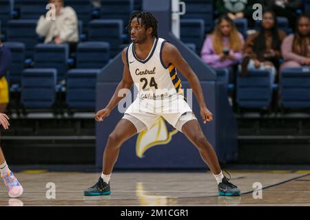 December 11, 2022: University of Central Oklahoma Bronchos guard Mike Quick Jr. (24) plays defense in the lane during the NCAA basketball game between the Pittsburgh State University Gorillas and the University of Central Oklahoma Bronchos at Hamilton Fieldhouse in Edmond, OK. Ron Lane/CSM Stock Photo