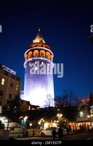 Galata tower at night in Istanbul Stock Photo - Alamy