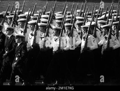 The field parade, a weapons display by all units of the Bundeswehr and NATO on 22 March 1972 in Wunstorf, Lower Saxony, Germany, Europe Stock Photo