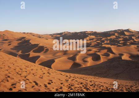 Kumtag Desert in Shanshan, Turpan City, Xinjiang Stock Photo