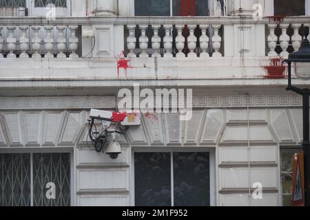 London, UK. 12th Dec, 2022. Iranian citizens demonstrate outside the Iranian Embassy in London against the Iranian dictatorship and its execution of political prisoners. Credit: Brian Minkoff/Alamy Live News Stock Photo