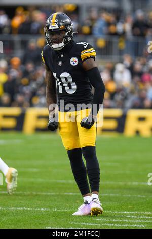 December 11, 2022, Pittsburgh, Pennsylvania, USA: December 11th, 2022 Pittsburgh Steelers wide receiver Diontae Johnson (18) during Pittsburgh Steelers vs Baltimore Ravens in Pittsburgh, PA. Jake Mysliwczyk/BMR (Credit Image: © Jake Mysliwczyk/BMR via ZUMA Press Wire) Stock Photo