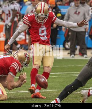 San Francisco 49ers place kicker Jake Moody (4) stands on the sideline ...