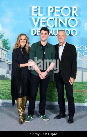 December 12, 2022, Madrid, Spain: TOM HANKS, with wife RITA WILSON, and son TRUMAN HANKS attend 'A Man Called Otto' Photocall at Ritz Hotel. (Credit Image: © Jack Abuin/ZUMA Press Wire) Stock Photo