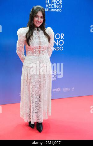 Mexican actress Mariana Treviño attends the premiere of "El Peor Vecino