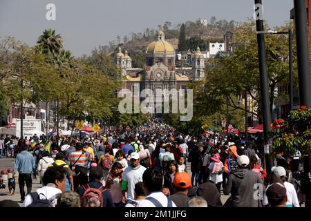 Non Exclusive: December 12, 2022, Mexico City, Mexico: Thousands of pilgrims arrive at the Basilica of Guadalupe to celebrate the Virgin of Guadalupe Stock Photo