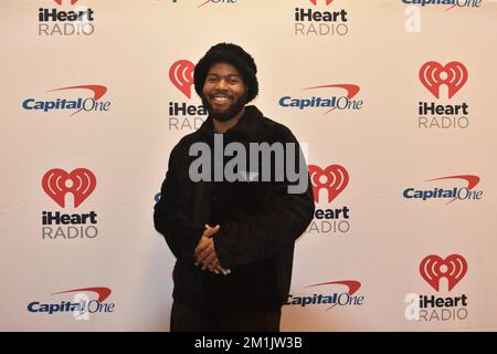 Philadelphia, Pennsylvania, USA. 12th Dec, 2022. (NEW) Khalid arrives on the Red Carpet at the Q102 iHeartRadio Jingle Ball. December 12, 2022, Philadelphia, Pennsylvania, USA: Khalid arrives on the red carpet at the Q102 iHeartRadio Jingle Ball presented by Capital One at Wells Fargo Center in Philadelphia. Credit: Kyle Mazza/TheNews2 (Credit Image: © Kyle Mazza/TheNEWS2 via ZUMA Press Wire) Stock Photo