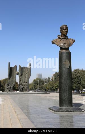 Statue of cosmonaut Vladimir Dzhanibekov, Memorial for Cosmonauts, Afrosiyob Street, South Tashkent, Tashkent Province, Uzbekistan, Central Asia Stock Photo