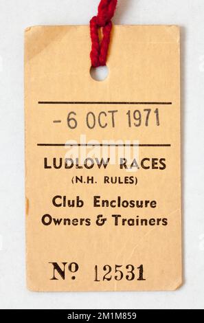 1970s Ludlow Races racecourse entry tag Stock Photo