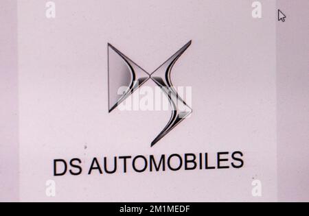 DS logo emblem sign Stock Photo - Alamy