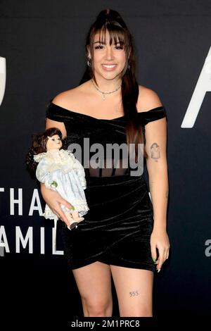 LOS ANGELES - DEC 7: Kelsi Davies, Doll Lola at the M3GAN Premiere at