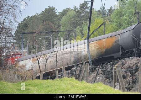 Illustration picture shows the train wreck in Wetteren, Friday 10 May 2013. On Saturday night a freight train derailed and exploded on a track near Schellebelle (part of Wichelen, Wetteren). The train contained the chemical product acrylonitrile, a toxic and inflammable fluid that can cause breathing problems. Emergency services evacuated some 500 residents. One local resident died and 49 persons were brought to hospital.  Stock Photo