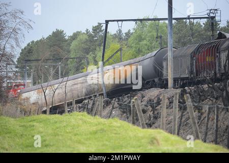 Illustration picture shows the train wreck in Wetteren, Friday 10 May 2013. On Saturday night a freight train derailed and exploded on a track near Schellebelle (part of Wichelen, Wetteren). The train contained the chemical product acrylonitrile, a toxic and inflammable fluid that can cause breathing problems. Emergency services evacuated some 500 residents. One local resident died and 49 persons were brought to hospital.  Stock Photo