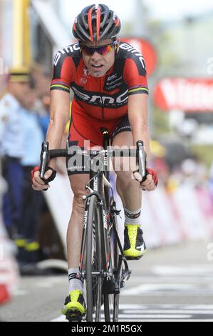 Cadel Evans team BMC crosses the finish line, Stage 9 Arc-Et-Senans to ...