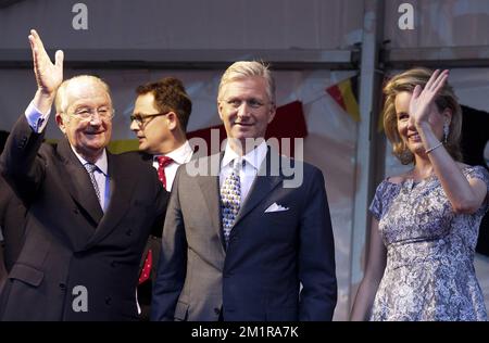 Belgium's royal family with Princess Mathilde (L-R), Prince Gabriel ...