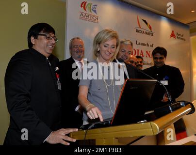 20131127 - MUMBAI, INDIA: L-R, Ravinder Gandhi, President of Antwerp Port Authority, Port Alderman, vice-mayor of the City of Antwerp, Marc Van Peel, Princess Astrid of Belgium and Vice-Prime Minister and Foreign Minister Didier Reynders pictured during the launch of India Natie in Mumbai, India, Wednesday 27 November 2013, on the third day of an economic mission of Belgian Princess Astrid to India. BELGA PHOTO ERIC LALMAND Stock Photo