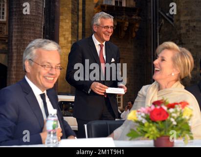 20131127 - MUMBAI, INDIA: Vice-Prime Minister and Foreign Minister Didier Reynders, Flemish Minister-President Kris Peeters and Princess Astrid of Belgium pictured during the opening ceremony of the exhibition Flemish Masterpieces From Antwerp at the Chhatrapati Shivaji Maharaj Vastu Shangrahalaya (formerly Prince of Wales Museum) in Mumbai, India, Wednesday 27 November 2013, on the third day of an economic mission of Belgian Princess Astrid to India. BELGA PHOTO ERIC LALMAND Stock Photo