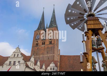 Church of St. Mary and town hall in Stendal with Christmas pyramid Stock Photo